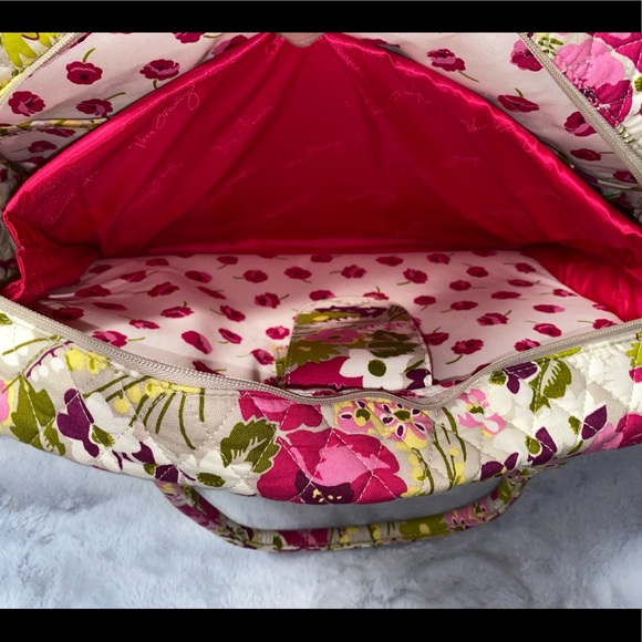 Vera Bradley Laptop bag tote, in Makes Me Blush. Excellent like new cond! - Picture 3 of 9